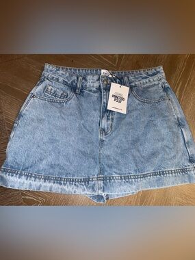Princess Polly Denim Skort Skirt Women Sz 12 Gazelle Light Wash Lower Impact NWT